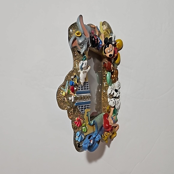 Walt Disney Parks & Resorts Rare Exclusive Princess Glitter Picture Frame - Picture 10 of 14